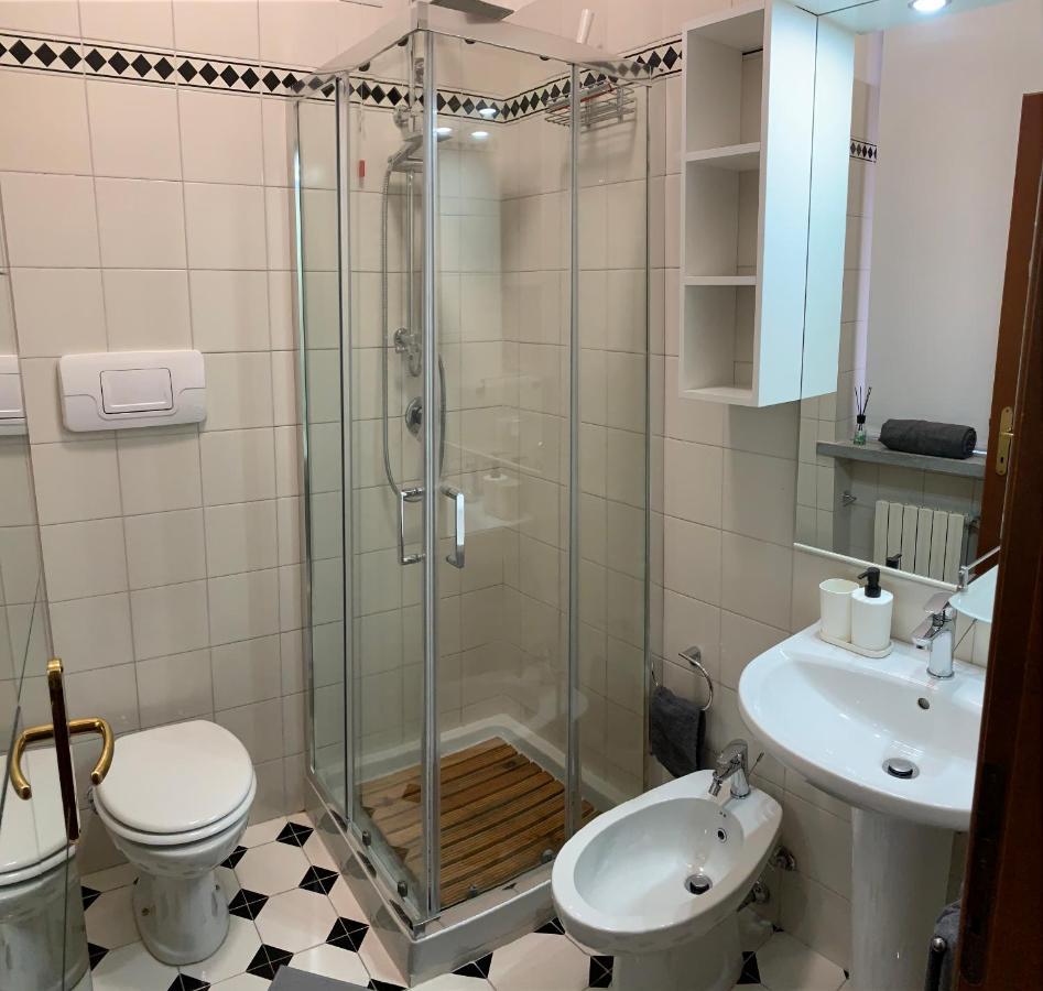 Cosy New In Portello Certosa Milaan
