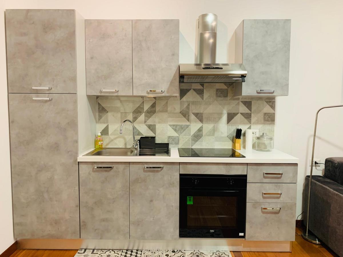 Appartement Cosy New In Portello Certosa Milaan